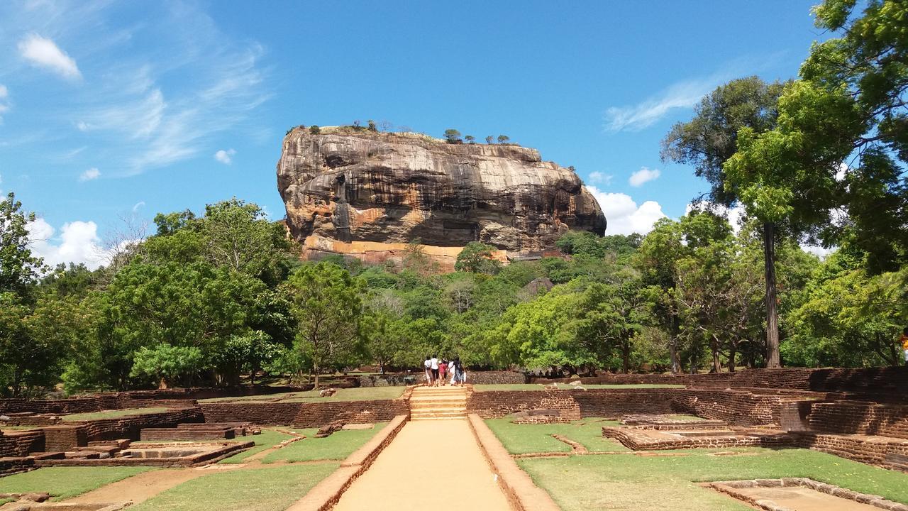 Sigiriya Amenity Home Stay Dış mekan fotoğraf