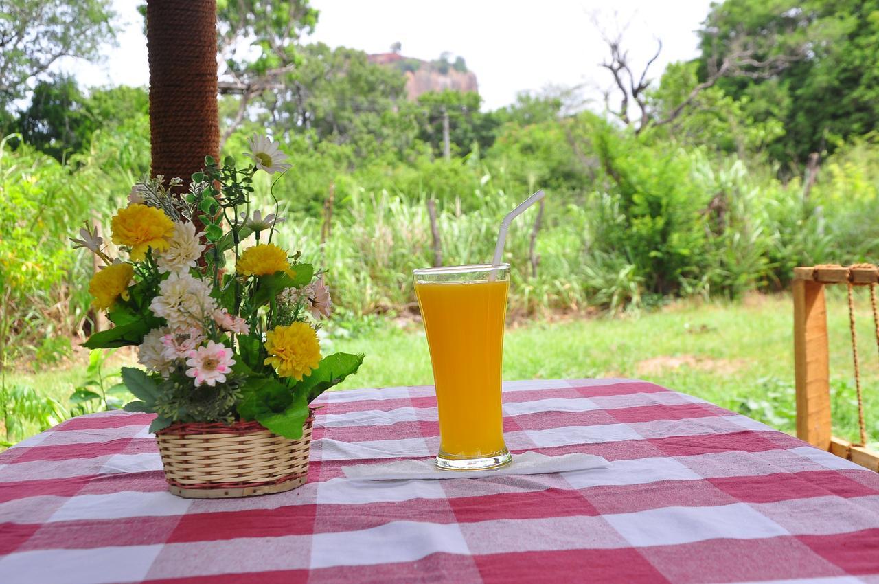 Sigiriya Amenity Home Stay Dış mekan fotoğraf